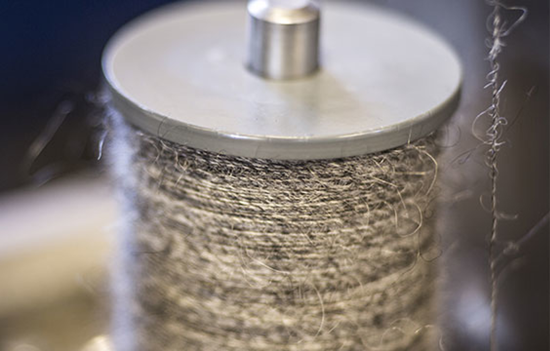 image of a spool of wool 